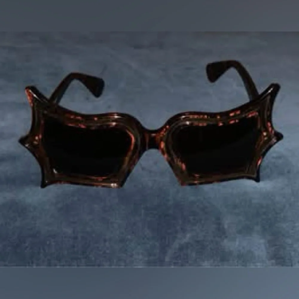 Women’s Authentic Vintage Safilo Peggy 1 Sunglasses.